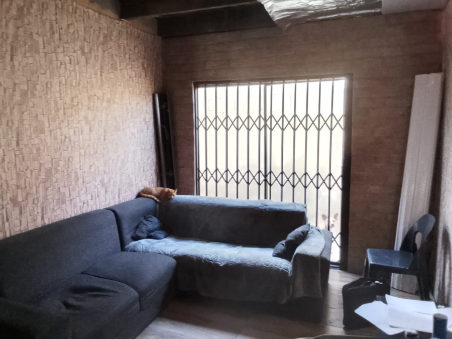 5 Bedroom Property for Sale in Delft Western Cape